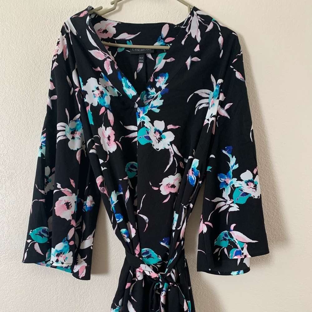 Belted tunic can be worn with or without belt